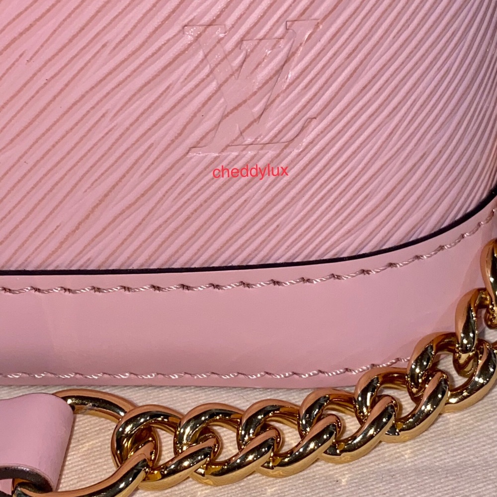 💖💖💖Authentic Rare Louis Vuitton Alma Epi Mini - Picture 9 of 15